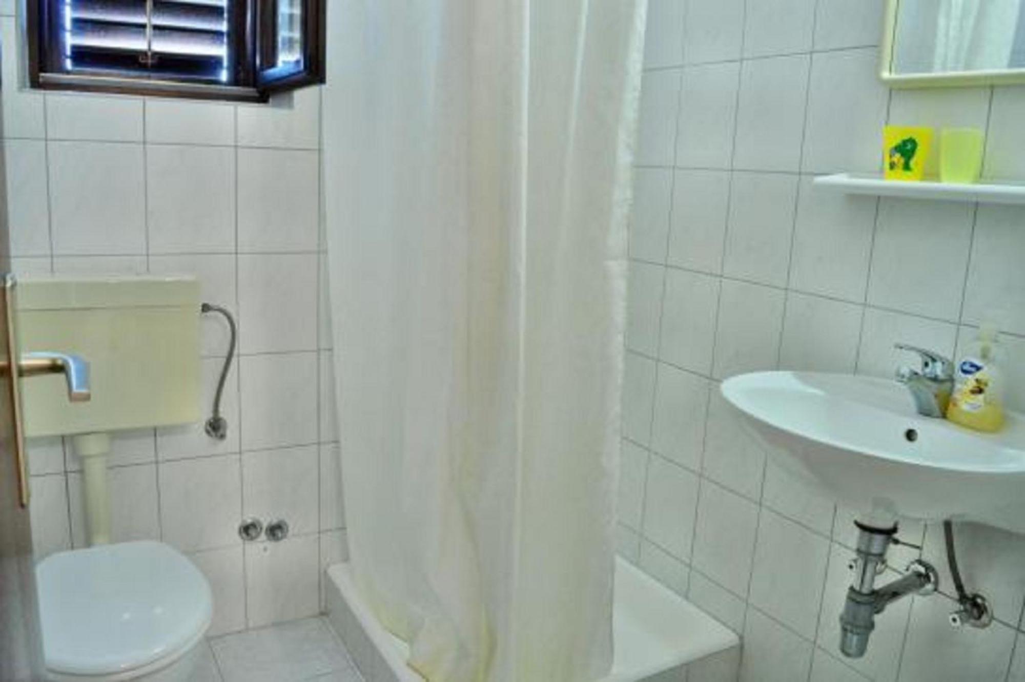 Apartment Perkov Tribalj Eksteriør bilde